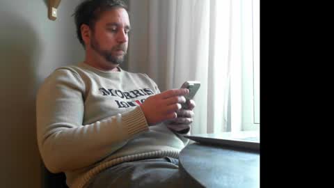 Snapshot of leofromsweden chatting on January 2025 11:22:02 AM Leofromsweden online show from January 2025 11:22:02 AM