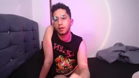 Leoh online show from December 2025 03:14:02 AM