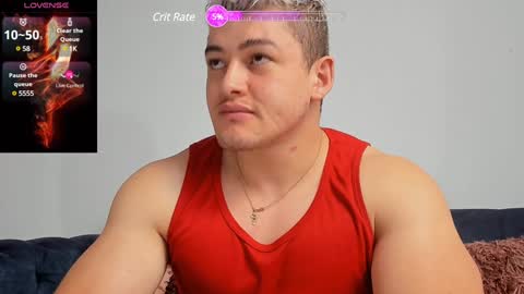 Snapshot of leon_ssmoron chatting on December 2024 12:34:02 PM Leon Smoron online show from December 2024 12:34:02 PM