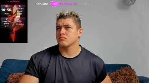 Snapshot of leon_ssmoron chatting on February 2025 12:00:02 PM Leon Smoron online show from February 2025 12:00:02 PM