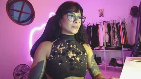 LeonaMoon online show from June 2026 02:22:01 PM