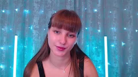 Leonaalove online show from September 2025 01:44:02 AM