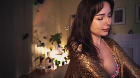 Snapshot of leonamell chatting on February 2025 10:20:01 PM Leo online show from February 2025 10:20:01 PM