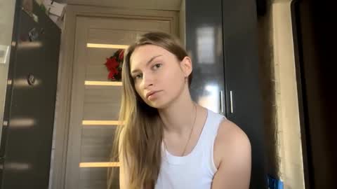 Lina online show from January 2026 09:35:02 AM