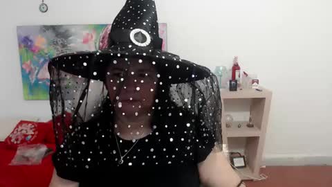 Snapshot of leonela_69 chatting on October 2025 11:17:01 PM leonela online show from October 2025 11:17:01 PM