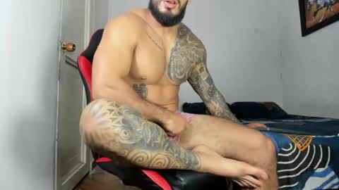 Snapshot of leonidas_k18 chatting on June 2026 08:32:02 PM ANDRES online show from June 2026 08:32:02 PM
