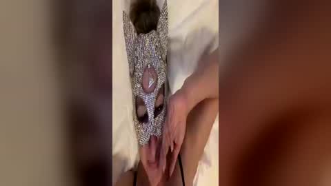 leonie_vancat online show from July 2026 07:54:01 PM