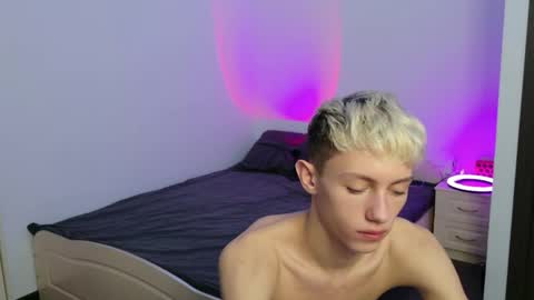 leonlure online show from December 2025 08:17:01 PM