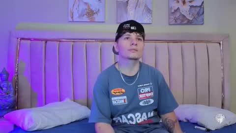 Leo  online show from November 2025 05:06:02 AM