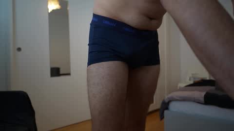 Snapshot of leooo_cummm chatting on October 2025 01:20:02 PM leooo_cummm online show from October 2025 01:20:02 PM