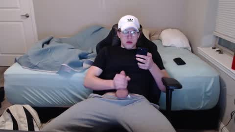 Snapshot of leroy_lew chatting on December 2024 11:23:02 AM leroy_lew online show from December 2024 11:23:02 AM