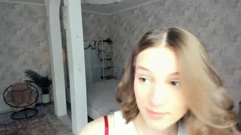 Snapshot of lesigrace chatting on April 2026 08:45:01 AM Sanem online show from April 2026 08:45:01 AM