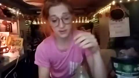 LesleyGumGrass- The Boring Trans girl online show from December 2025 11:38:02 AM