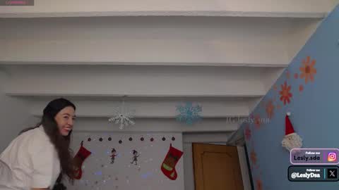 Lesly online show from December 2024 09:09:02 PM