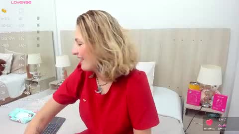 Lesly Santodomingo online show from July 2026 11:13:01 AM