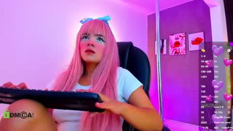 Lesly  online show from June 2026 02:01:01 AM