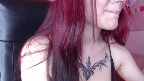 Less  online show from December 2024 06:06:01 PM