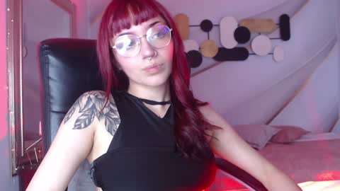 Less  online show from December 2024 03:53:02 PM