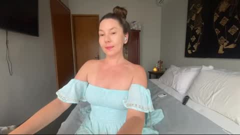 Snapshot of lessya_magic chatting on June 2026 07:31:01 AM lessya_magic online show from June 2026 07:31:01 AM