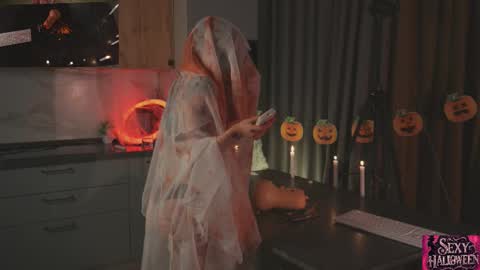 Hi my name is Lessy I am 18 years old. Im new here but I really like making new acquaintances online show from October 2025 02:24:01 AM