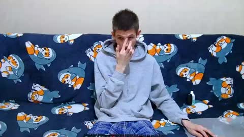 lester_broo online show from May 2026 09:56:02 PM