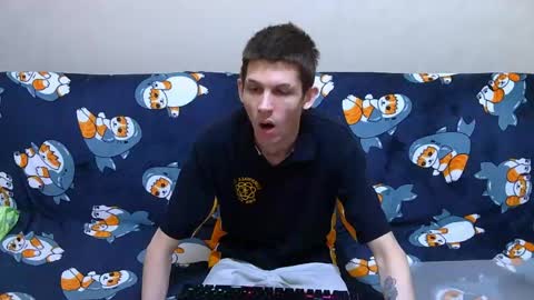 lester_broo online show from June 2026 03:01:01 AM