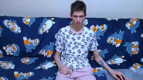 lester_broo online show from June 2026 03:05:02 AM
