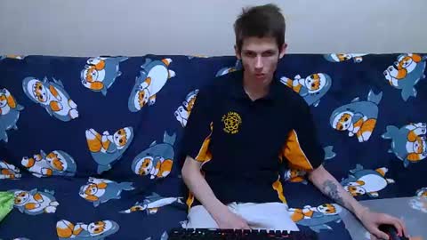 lester_broo online show from June 2026 09:01:02 PM