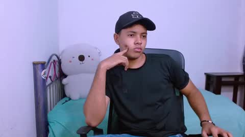      0600AM-1200PM - online show from November 2025 03:23:02 AM