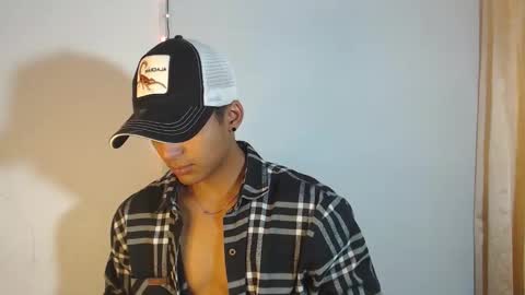 i  am lewis ly EDUARDO MEMDOZA15 online show from March 2026 02:13:02 PM