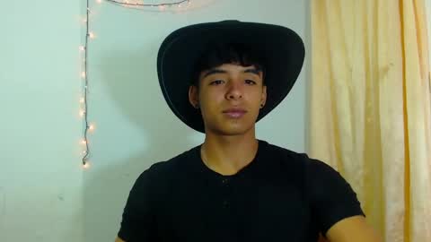 i  am lewis ly EDUARDO MEMDOZA15 online show from May 2026 02:54:01 PM