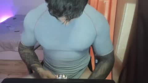Snapshot of lewis_muscleee chatting on June 2026 01:48:01 PM blablablack online show from June 2026 01:48:01 PM
