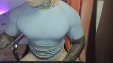 Snapshot of lewis_muscleee chatting on June 2026 03:56:01 PM blablablack online show from June 2026 03:56:01 PM