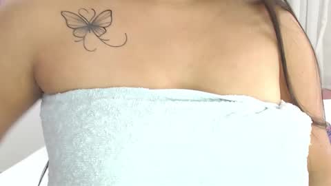 Gabrielle online show from February 2025 04:22:01 PM