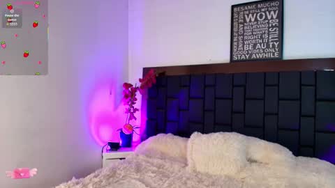 Lexi Howard  online show from January 2026 05:13:02 AM