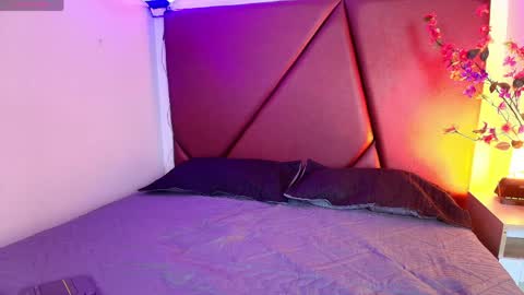 Lexi Howard  online show from April 2026 05:21:02 AM