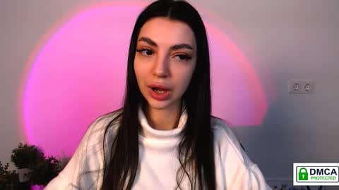 Alexia online show from November 2025 01:22:01 PM