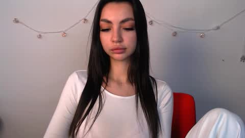 Alexia online show from March 2026 01:51:01 PM