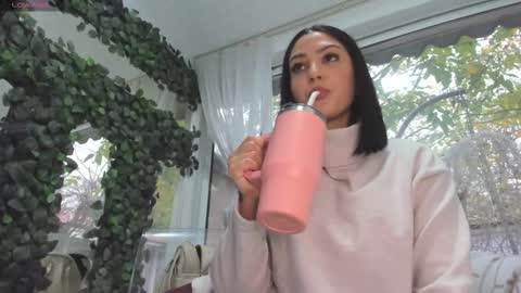 lexi_storm online show from November 2025 07:30:02 AM