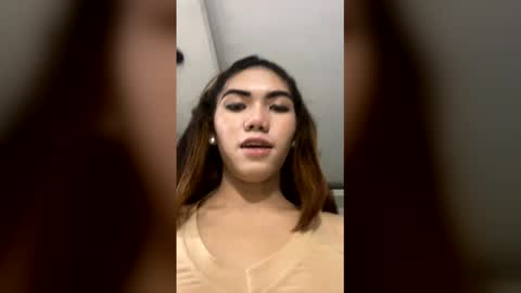 Snapshot of lexie_blonde chatting on June 2026 08:42:01 AM lexie_blonde online show from June 2026 08:42:01 AM