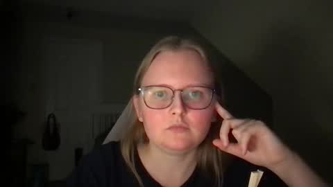 Snapshot of lexielilacs chatting on January 2025 01:50:01 AM lexie online show from January 2025 01:50:01 AM