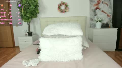 Lexi online show from April 2026 05:41:02 AM