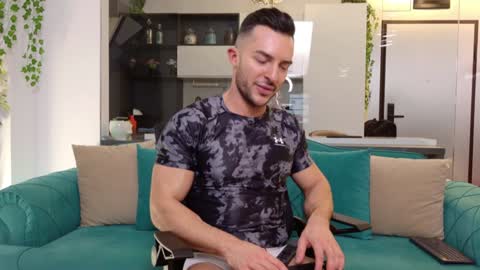 Askme online show from December 2024 03:57:02 PM