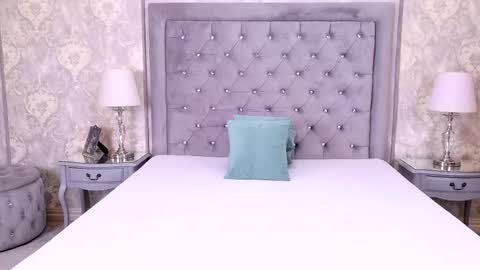 Lexi Riley online show from October 2025 05:32:01 AM