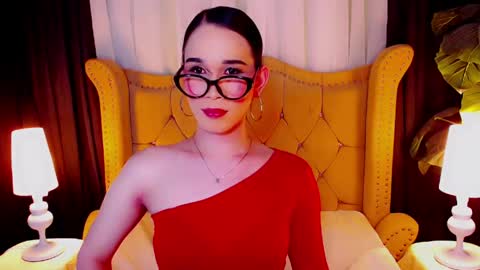 lexiwhoreaturservice online show from May 2026 12:01:01 PM
