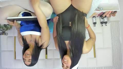 lexy and mia online show from November 2025 07:16:02 PM