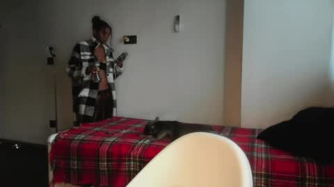 LEXY - Independent account online show from April 2026 12:29:02 PM