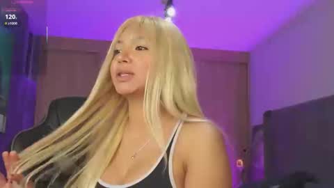 Snapshot of lexybell1 chatting on May 2026 01:56:01 AM lexy online show from May 2026 01:56:01 AM