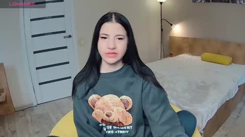 lexyswett online show from February 2025 02:05:01 PM