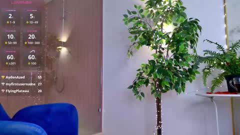 leyaatwood online show from February 2026 07:51:01 AM